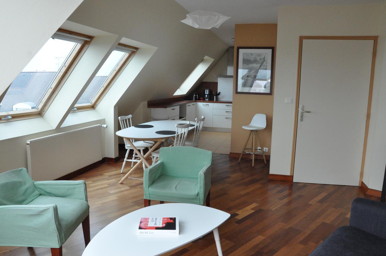 Logis Hotel Du Port Plobannalec Екстериор снимка